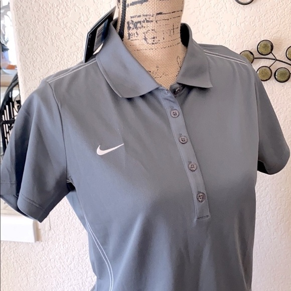 NIKE Short Sleeve Polo Grey Seamed Golf Tennis Outdoors Activity Size Me… - Picture 6 of 9